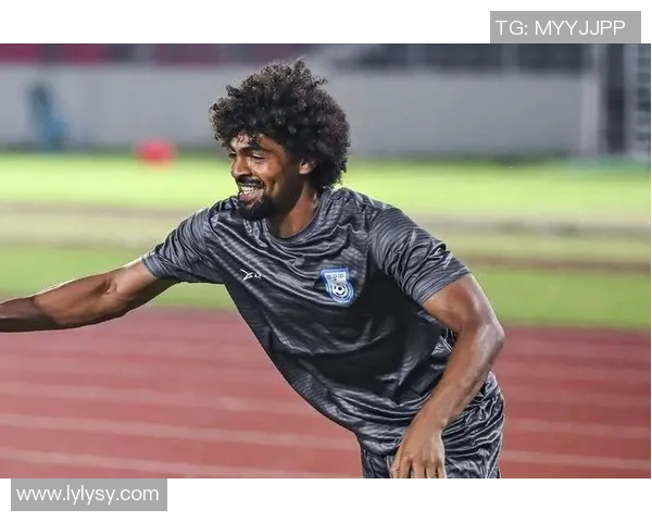 李小恒替补出场连入两球助力中国香港3-1领先孟加拉国