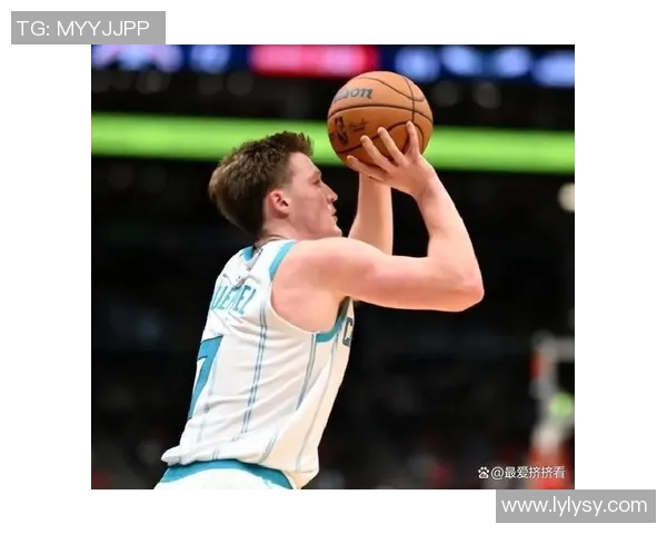 克尼佩尔表现出色4号秀13投6中贡献18分2篮板2助攻助力球队胜利