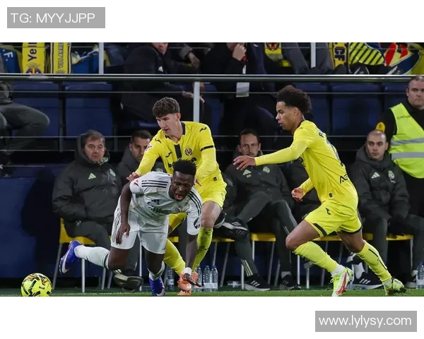 姆巴佩成本世纪皇马首位客场对阵黄潜梅开二度的球员